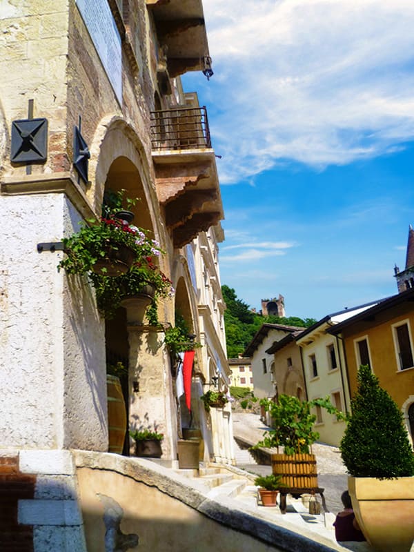 Centro storico del borgo di Soave Veneto