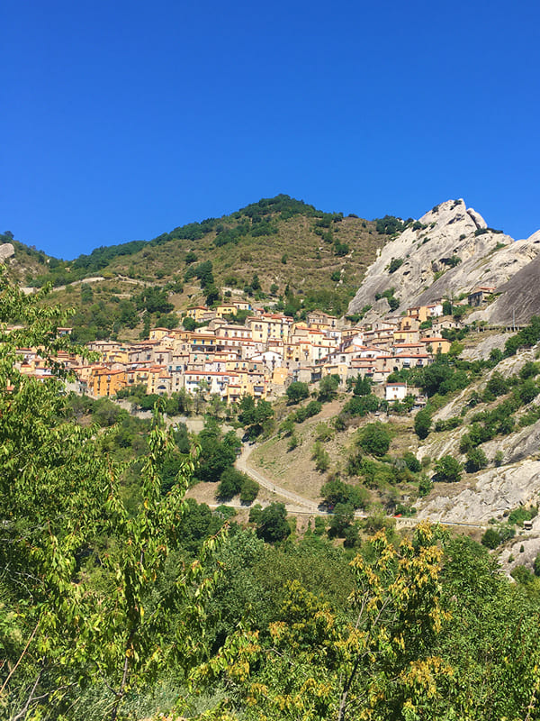 Trekking tra Pietrapertosa e Castelmezzano, il sentiero delle Sette pietre