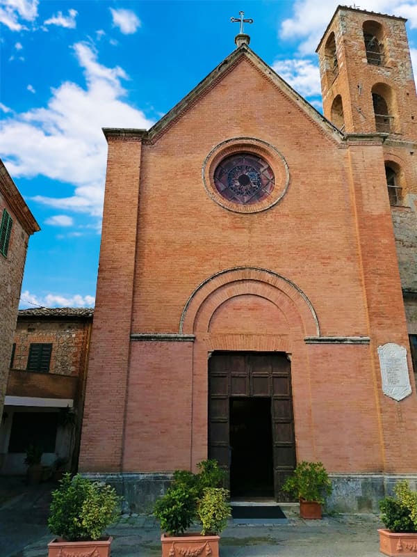 Chiesa di San Lorenzo Martire nel borgo di Sovicille