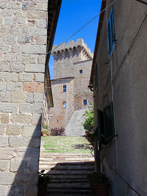 Borgo di Arcidosso con il Castello Aldobrandesco