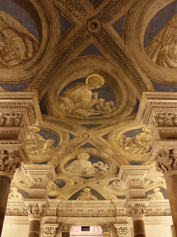 Soffitto affrescato della Cripta della Cattedrale di Acerenza