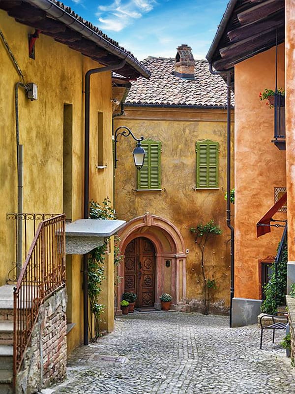  Centro storico di Monforte d'Alba, cantine e degustazioni