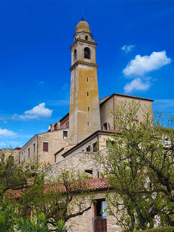 Campanile della Chiesa di Santa Maria Assunta ad Arquà Petrarca